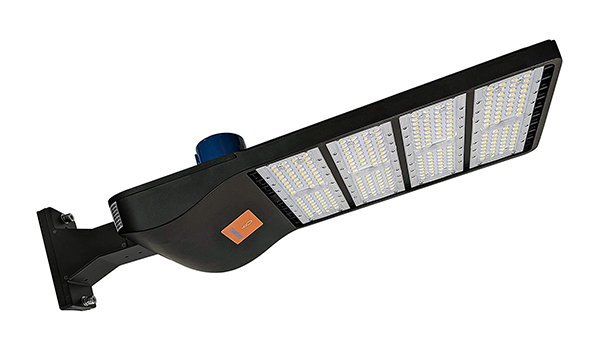 EverWatt 300W LED Outdoor Parking Lot Light